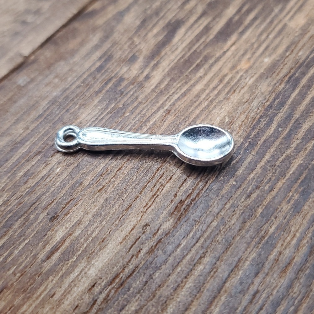 Sterling‎ mini spoon charm pendant